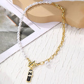FAUX PEARL CHARM PENDANT NECKLACE_CWAJE0438