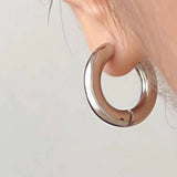 FASHIONABLE GOLD AND SILVER PLATED EARRINGS_CWASC1673