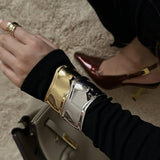 FASHIONABLE DESIGN OPEN SMOOTH BRACELET_CWMM3105