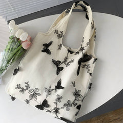 CANVAS WITH BEAUTIFUL BUTTERFLY EMBROIDERY_CWAB2040