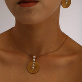 18K PLATED STEEL NECKLACE EARRINGS WITH PEARLS_CWMM8845