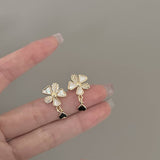 LIGHT LUXURY SHELL FLOWER EARRINGS_CWAJE1355