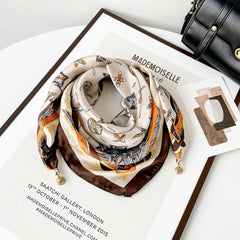 Magnetic Print Triangle Scarf For Spring Style_Cwasc02917