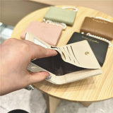 Minimal Crack Texture Pearl Bifold Wallet_Cwab06214