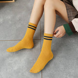 Wo-Striped Preppy Mid-Length Socks_Cwms0995