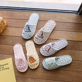 THICK COTTON COUPLE SLIPPERS WITH NON SLIP SOLE_CWSHF0182