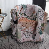 MULTIFUNCTIONAL BLANKET WITH LEAF PATTERN_CWMM0326