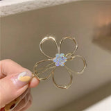FLORAL SIDE HAIR CLIP FOR GIRLS SIMPLE ELEGANT_CWAHA4792