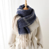MINIMALIST GRID SCARF SHAWL WITH WARM TEXTURE_CWASC2771
