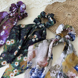 Silk Ink Print Scrunchie With Ribbon Tail_Cwaha07595