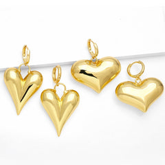 GOLD PLATED HEART SHAPED PENDANT EARRINGS_CWAJE1031