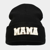 MAMA KNITTED HAT WITH EMBROIDERED LETTERS ON TOWEL_CWAH2080