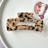 Elegant Leopard Acetate Hair Clip ? Large_Cwaha07258