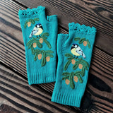 LONG WARM GLOVES WITH BIRD EMBROIDERY_CWMM1668