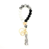 SILICONE WOOD BEAD BRACELET WITH LEATHER KEYCHAIN_CWMM7009