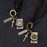 ALLOY CAMERA PENDANT LONG COWHIDE NECKLACE_CWMM4589