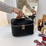 NEW DIAMOND SHAPED LARGE CAPACITY COSMETIC BAG_CWAB4406