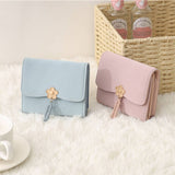 Minimalist Floral Pendant Trifold Wallet_Cwab06238