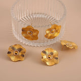 MINIMALIST STAINLESS STEEL FLOWERPEARL STUDEARRINGS_CWMM8918