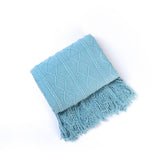 KNITTED WARM BLANKET WITH TASSELS_CWMM0199