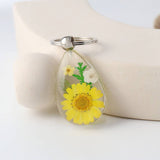 CREATIVE REAL FLOWER KEYCHAIN CAR PENDANT_CWMM3704