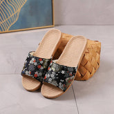 EMBROIDERED LINEN SLIPPERS FOR COUPLES_CWSHF0195