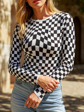 Fashionable plaid print long-sleeved top