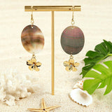 MINIMALIST NATURAL BLACK SHELL OVAL EARRINGS_CWMM4365