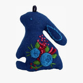 EMBROIDERED BUNNY BROOCH WITH BLUE FLOWER CHARM_CWMM6013
