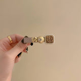 RETRO PEARL RHINESTONE DUCKBILL CLIP BANGS CLIP_CWAHA4024
