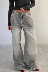Cwjp0520_Low-Rise Distressed Washed Denim Trousers