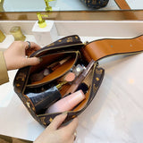 LETTER HAND HELD LARGE CAPACITY COSMETIC BAG_CWAB4394