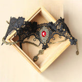 HALLOWEEN RETRO LOVE CRYSTAL LACE SHORT NECKLACE_CWMM0165