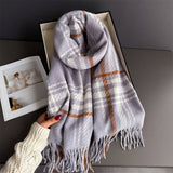Minimal Plaid Soft Cashmere Feel Winter Scarf_Cwasc03246