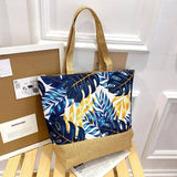 FASHIONABLE AND MINIMALIST CANVAS TOTE BAG_CWAB1671