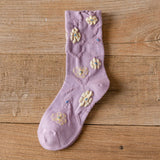 Three-Dimensional Relief Flower Mid-Tube Socks_Cwms0416