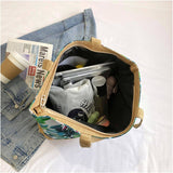 FASHIONABLE AND MINIMALIST CANVAS TOTE BAG_CWAB1671