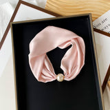 SILKY PRINT SCARF NECKLACE PEARL MAGNETIC CLASP_CWASC0820
