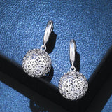 HOLLOW ROUND EARRINGS_CWAJE0999
