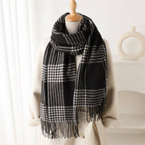 Warm Retro Grid Scarf Shawl For Winter Look_Cwasc2769