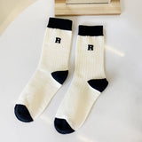 SIMPLE BLACK AND WHITE STRIPED SOCKS_CWMS0976