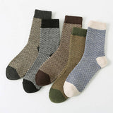 5 PAIRS OF WARM RETRO STRIPED SOCKS_CWMS0686