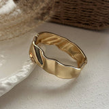 IRREGULAR HIGH END OPEN NICHE METAL BRACELET_CWMM3082