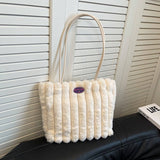 Winter Leisure Shoulderbag Large Capacity Plush Bag_Cwab3966