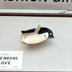 CUTE PENGUIN ACETATE SHARK HAIR CLAW CLIP_CWAHA5771