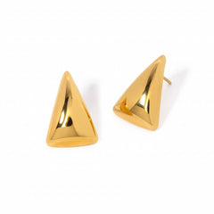 EXQUISITE 18K GOLD TRIANGULAR STUD EARRINGS_CWAHA0899
