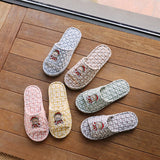 CUTE BEAR COTTON SLIPPERS WITH THICK SOLE_CWSHF0200