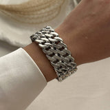 IRREGULAR METAL SMOOTH SPRING WIDE BRACELET_CWMM3110