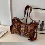 Retro Rivet Large Capacity Shoulder Bag_Cwab1580