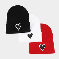 FASHIONABLE WARM KNITTED HAT WITH HEART STICKERS_CWAH2121